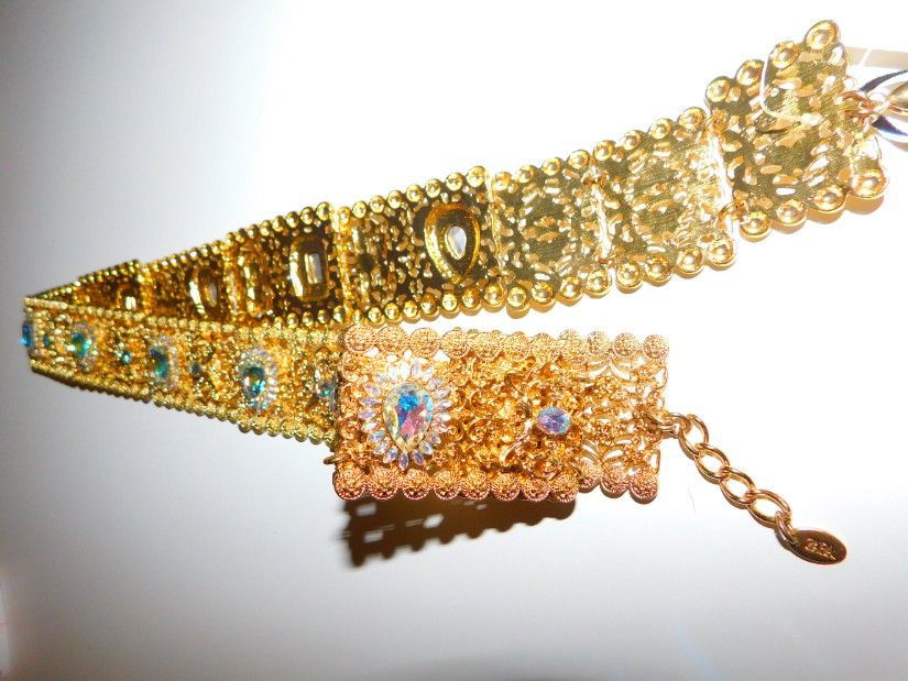 ZARA, curea metalica masiva aurie, metal , sticla, foarte frumoasa, etichete atasate