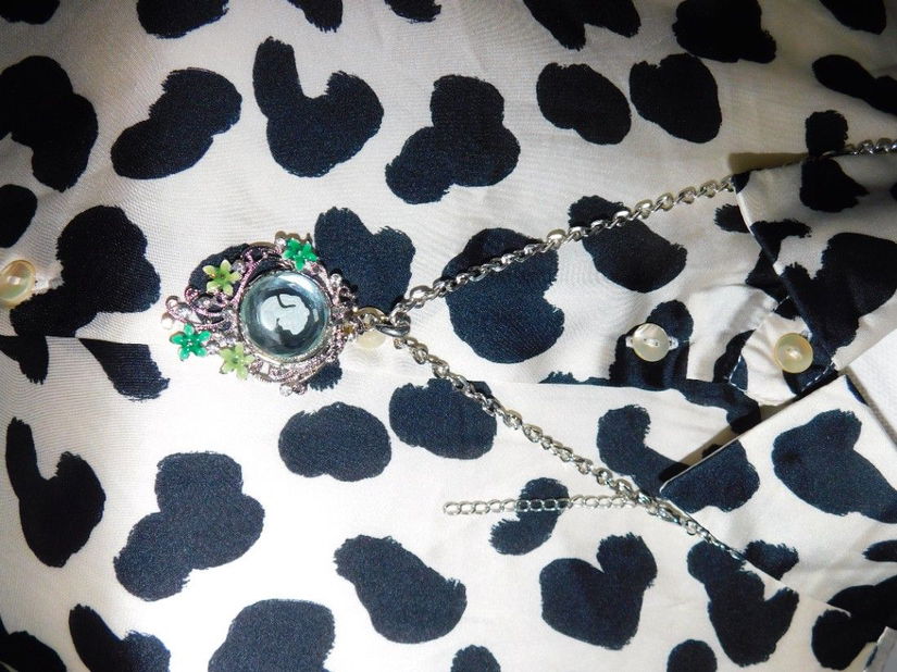 ZARA, bluza noua masura XL, etichete atasate, colier cadou