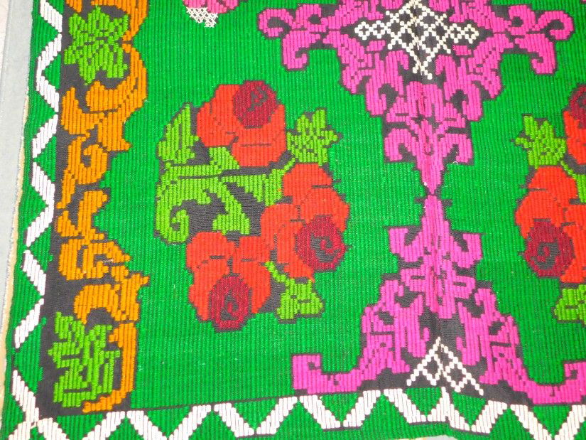 Covor original  lucrat  in totalitate manual , Transilvania,