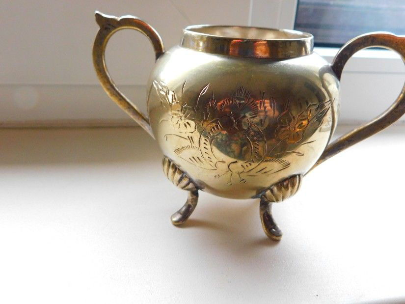 Vas  mic vintage, alama, anii 40 , autentic vintage