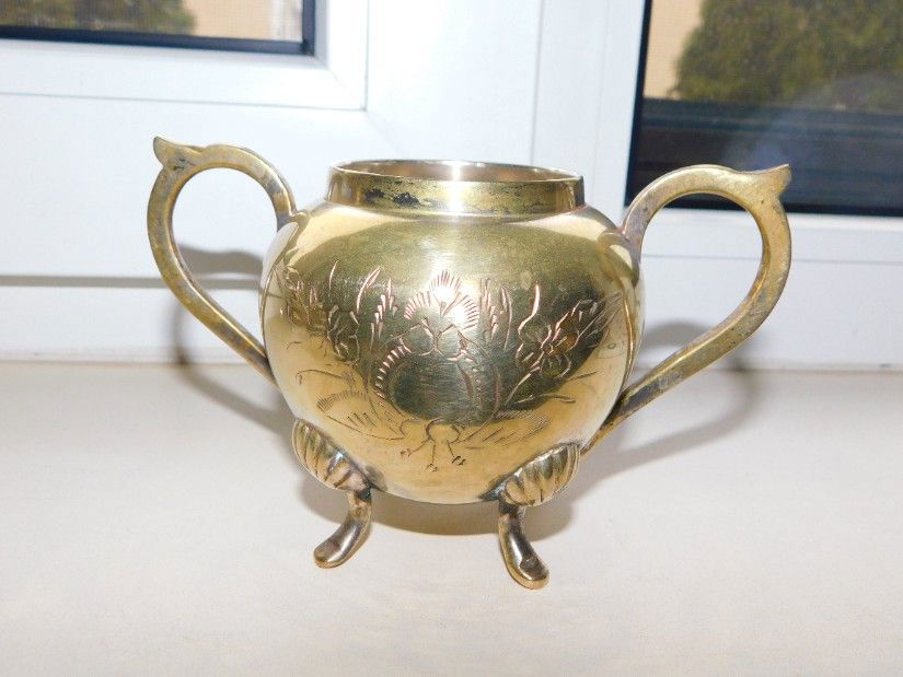 Vas  mic vintage, alama, anii 40 , autentic vintage