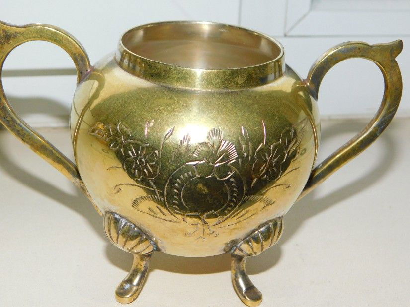 Vas  mic vintage, alama, anii 40 , autentic vintage