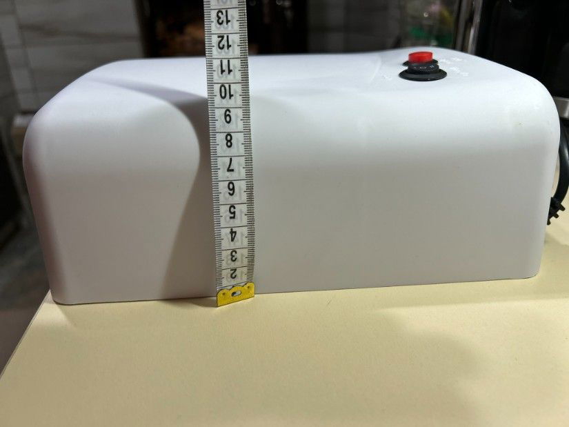 Lampa UV profesionala pentru manichiura