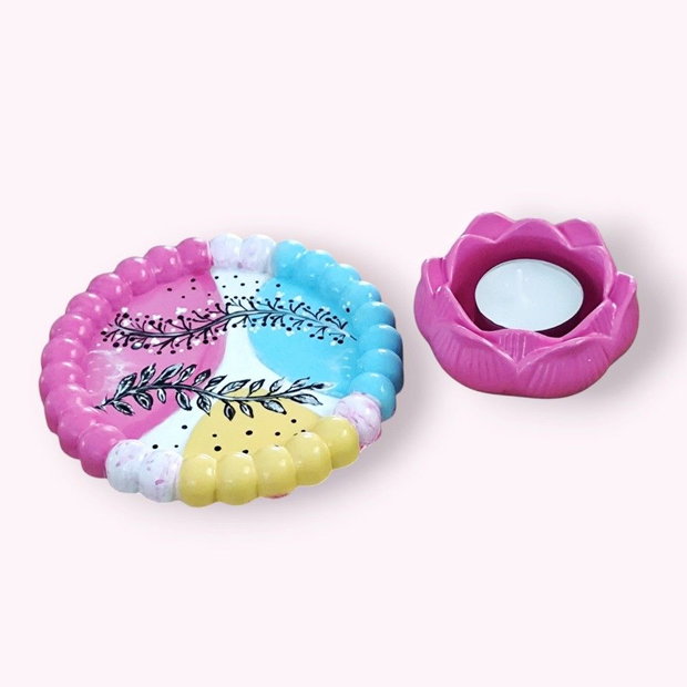 Set decorativ unicat bleu galben roz, tava rotunda si suport lotus 4615