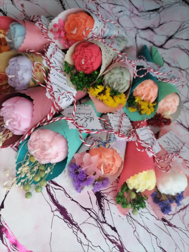 Mărțișoare handmade parfumate bujori mici delicați și unici!