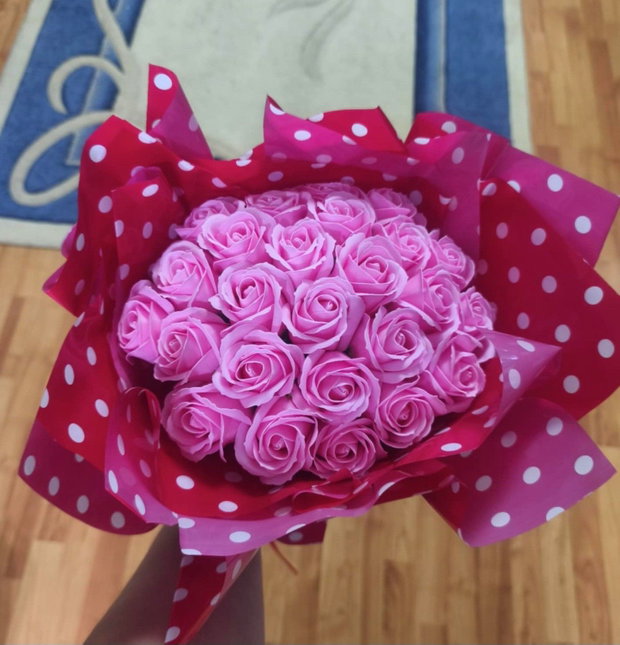 Buchet 25 trandafiri