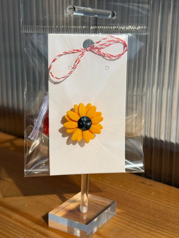 Martisor floarea soarelui brosa