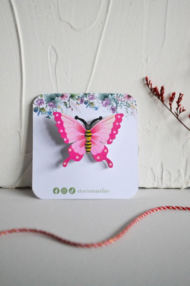 Brosa martisor fluture. Martisor fluture