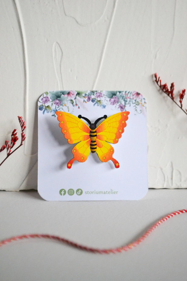 Brosa martisor fluture. Martisor fluture