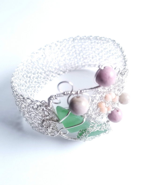 Bratara argintata cu sticla de mare-sea glass-si rodoncrosit