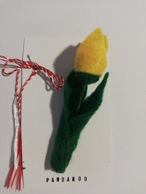 Mărțișor broșă lalea galbenă