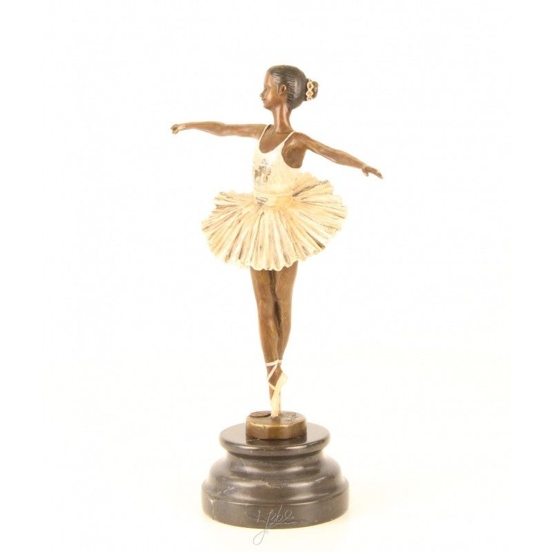 Balerina-statueta din bronz pe un soclu din marmura