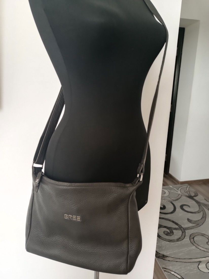 Geanta Bree din piele naturala