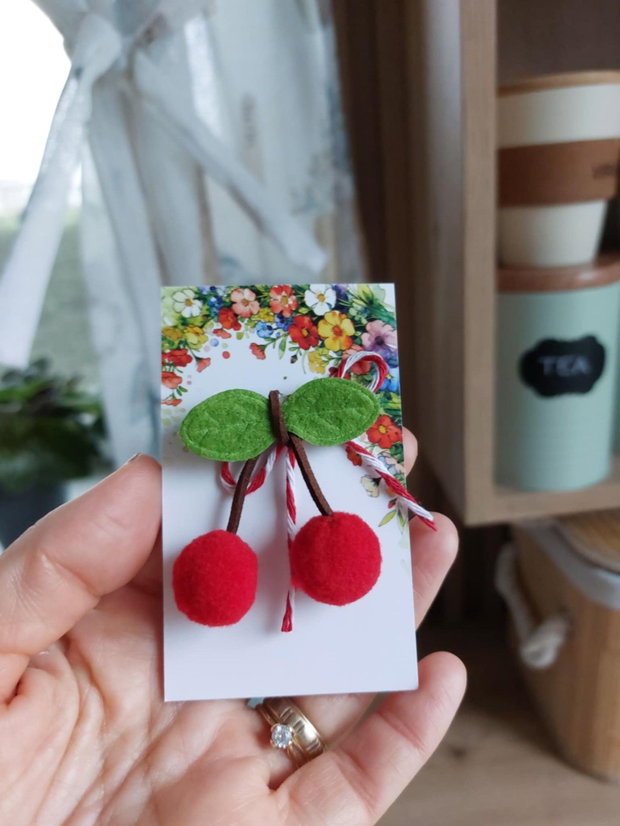 Martisor cirese