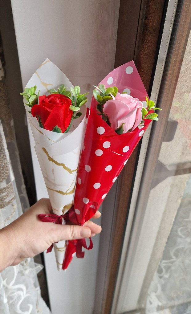 Buchet 1 trandafir