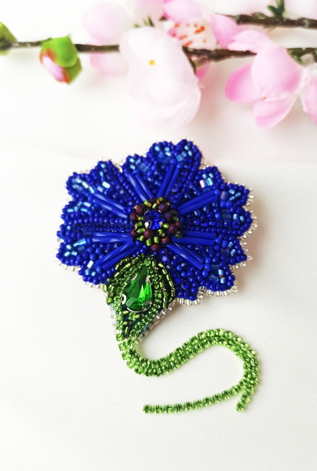 Rezervat - Brosa broderie manuala