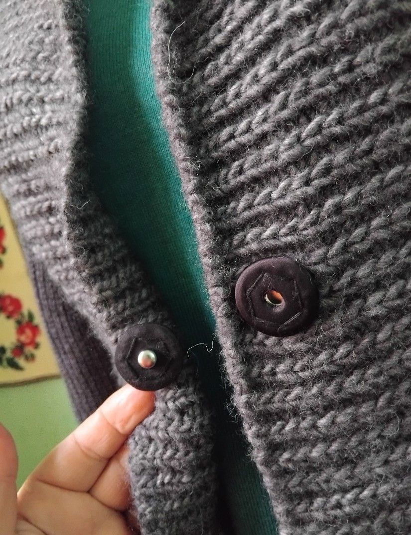 Pulover brand, lana 70%