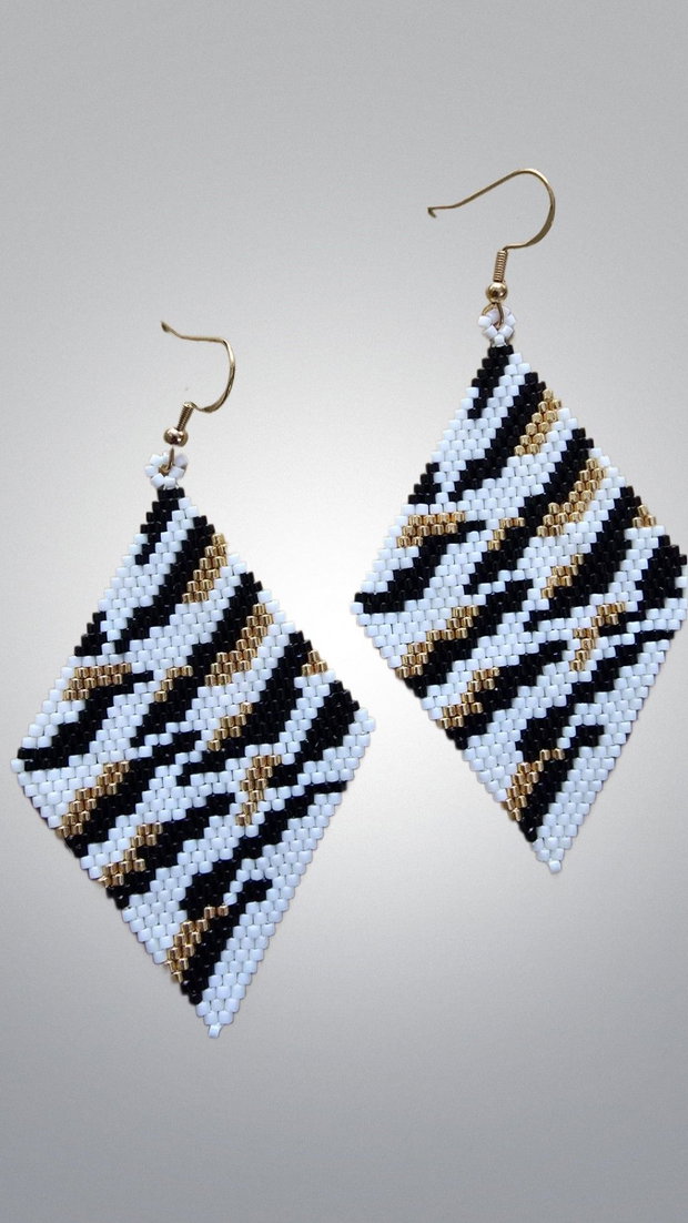 Cercei handmade Zebra Gold