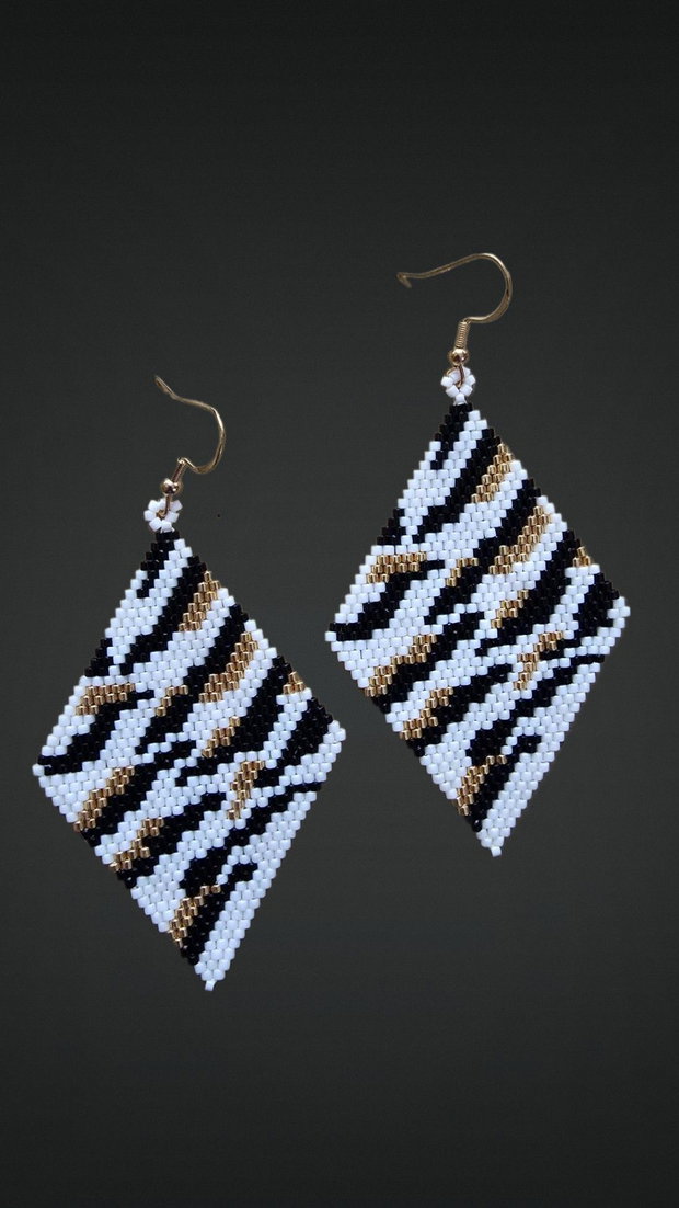 Cercei handmade Zebra Gold