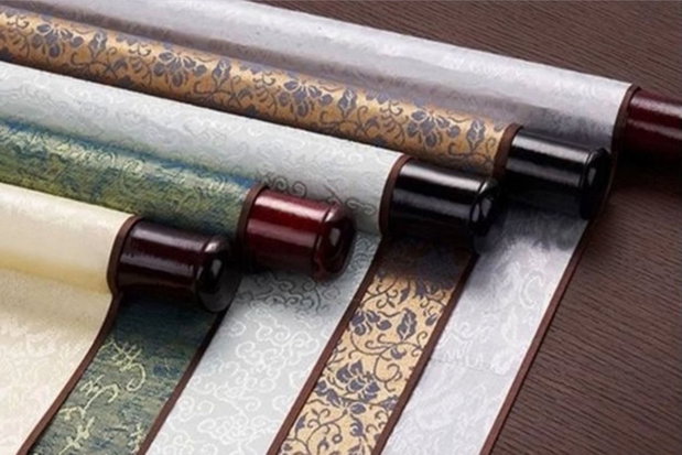 Pergament Imperial  Caligrafie Chinezească Personalizată pe Pergament Premium (43 × 119 cm)