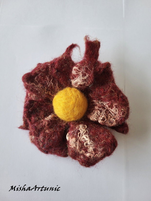 Floare impaslita - Brosa