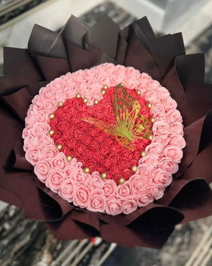 Buchet trandafiri