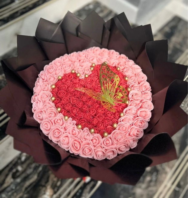 Buchet trandafiri