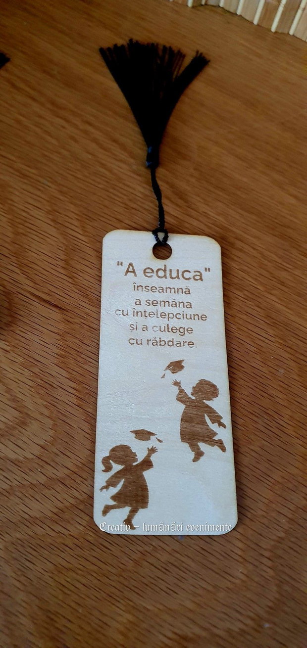 Semn de carte din lemn, personalizat prin gravură laser