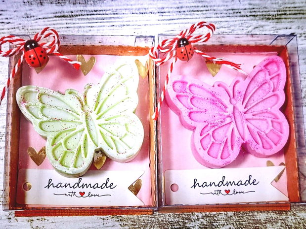 Fluturi handmade