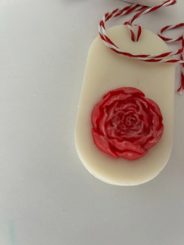 Odorizant dulap din ceară naturală