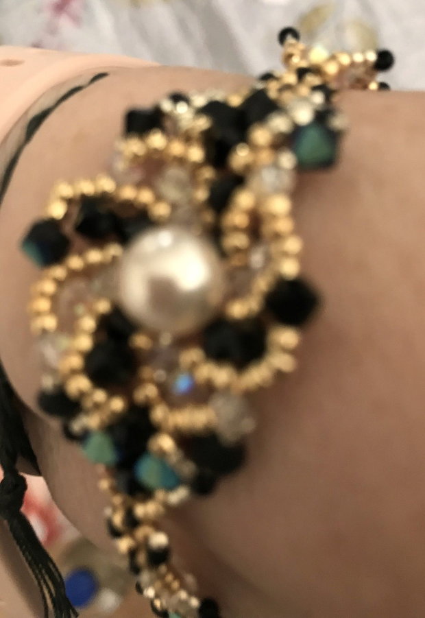 Bratara cu o perla si biconice Swarovski