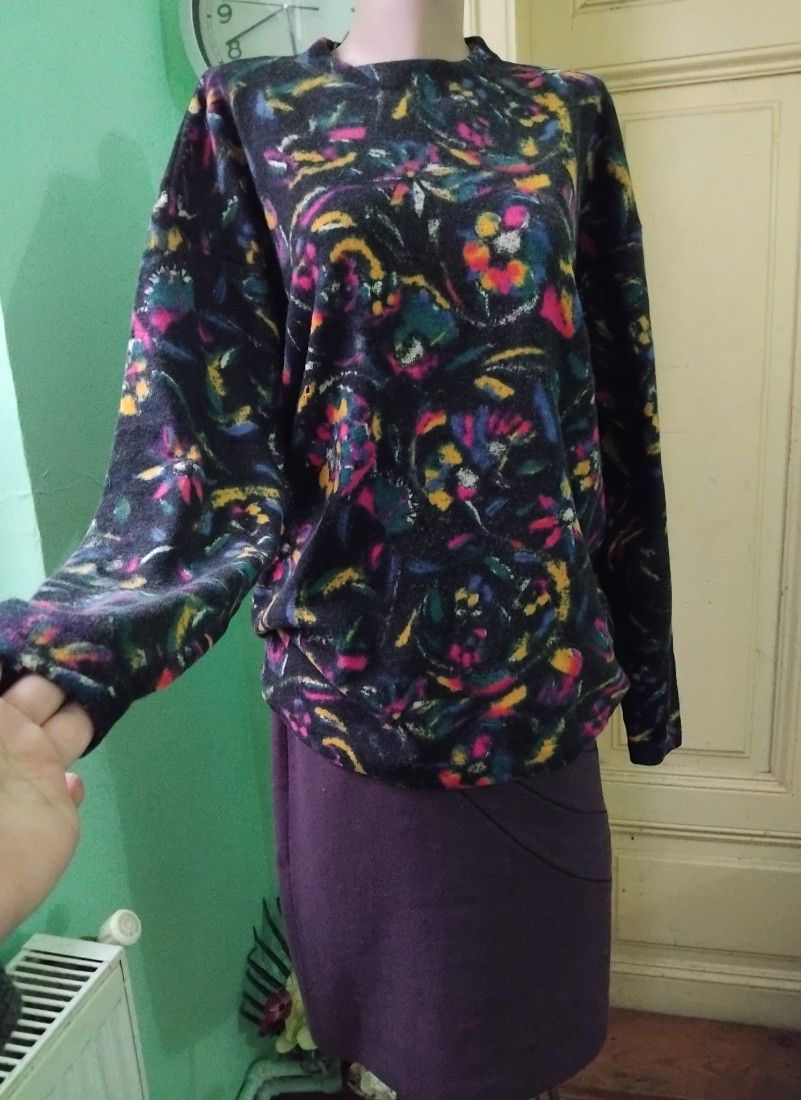 Bluza din lana inculori difuze