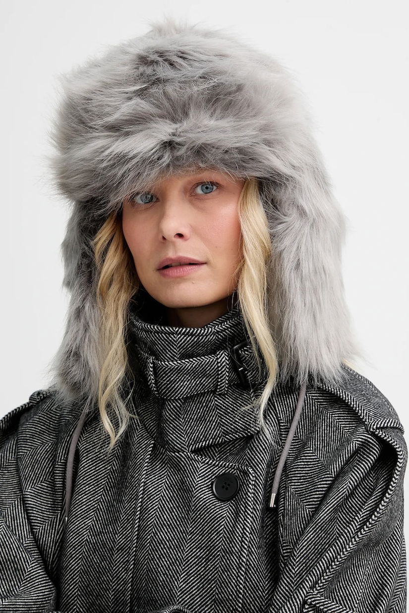 Patrizia Pepe căciulă