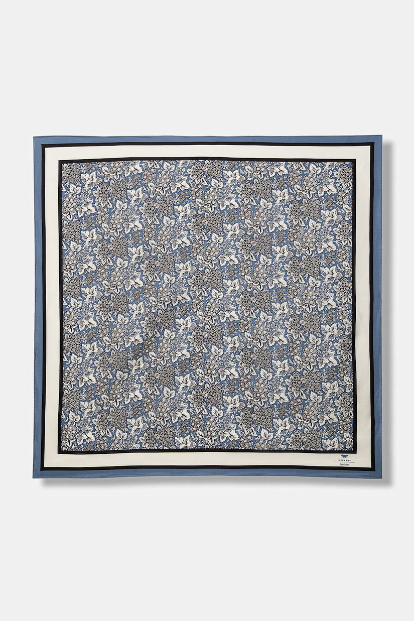 Weekend Max Mara eșarfă pentru femei din mătase AONESTO