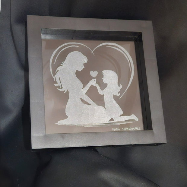 Lampă LED Personalizată - La Mulți Ani - MAMA de FETITA - Gravata Manual