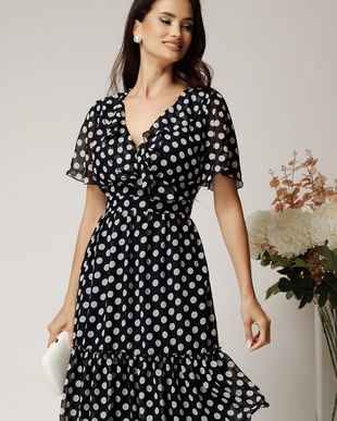 Rochie midi neagra din voal cu buline albe si volane