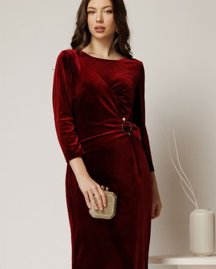 Rochie midi bordo de ocazie din catifea cu accesoriu talie