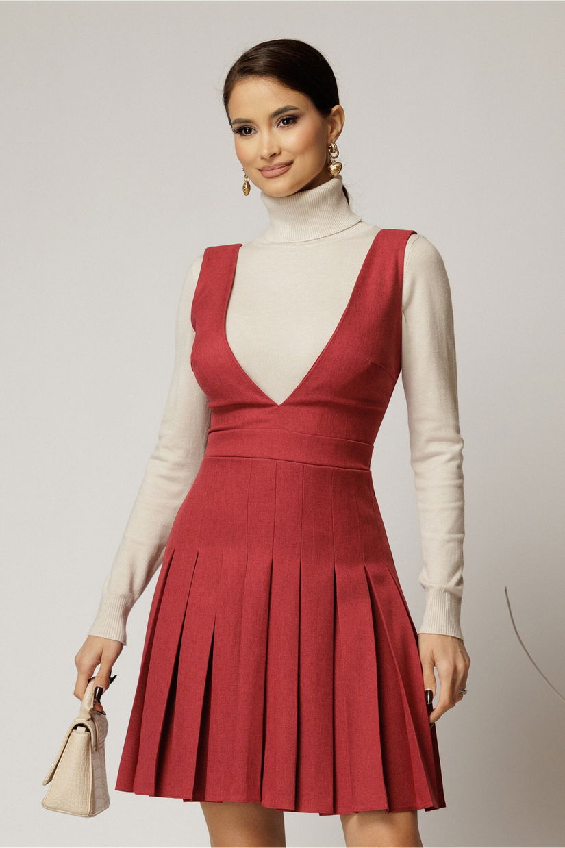 Sarafan DY Fashion rosu din stofa cu pliuri si decolteu adanc