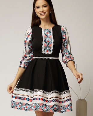 Rochie scurta neagra cu motive etno