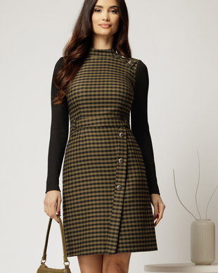 Rochie scurta in carouri kaki cu nasturi pe fusta