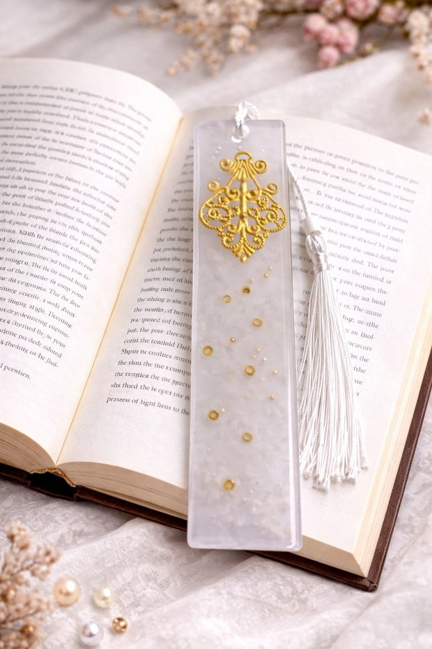 semn de carte handmade din rasina 01851