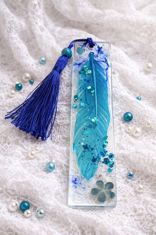 semn de carte handmade din rasina 01852
