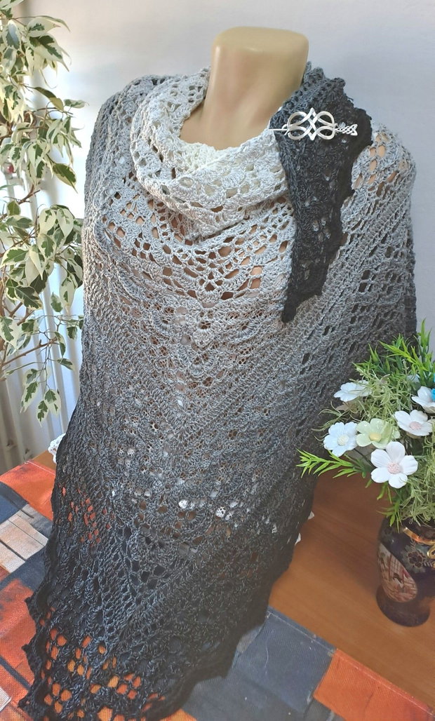 Șal gri,degrade