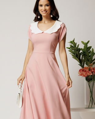 Rochie midi roz din stofa in clos cu guler alb si perle margelute la maneci