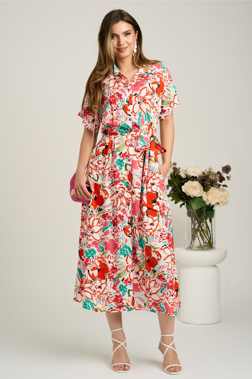 Rochie midi alba cu flori corai din viscoza in clini cu nasturi si cordon in talie