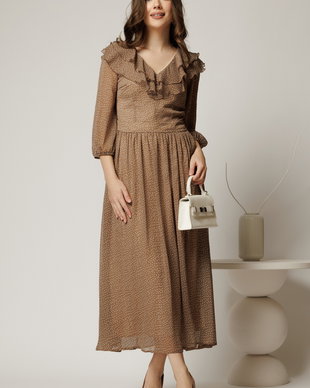 Rochie midi din voal bej cu buline si volanase la decolteu