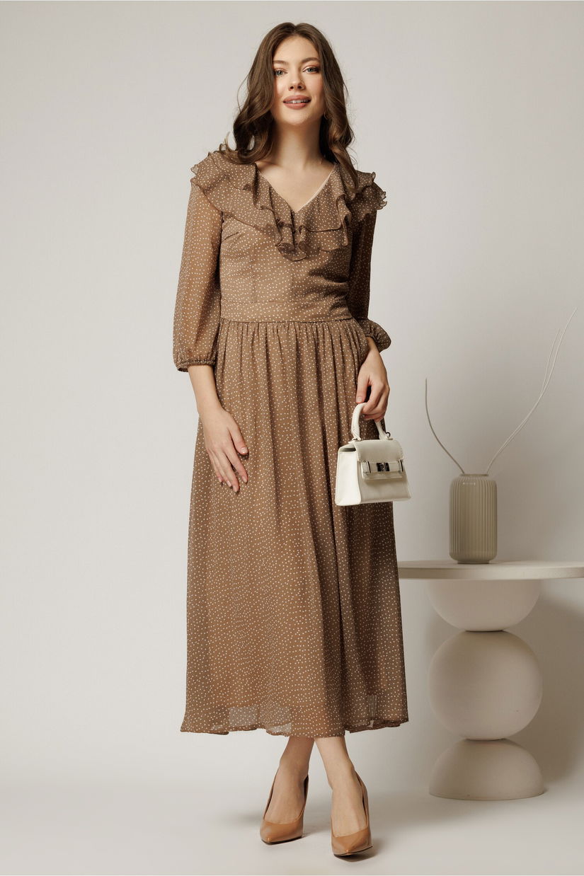 Rochie midi din voal bej cu buline si volanase la decolteu