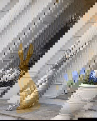 Iepure-figurina din rasini speciale