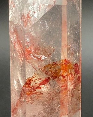 Cuart Hematoid Rosu - Obelisc piatra semipretioasa