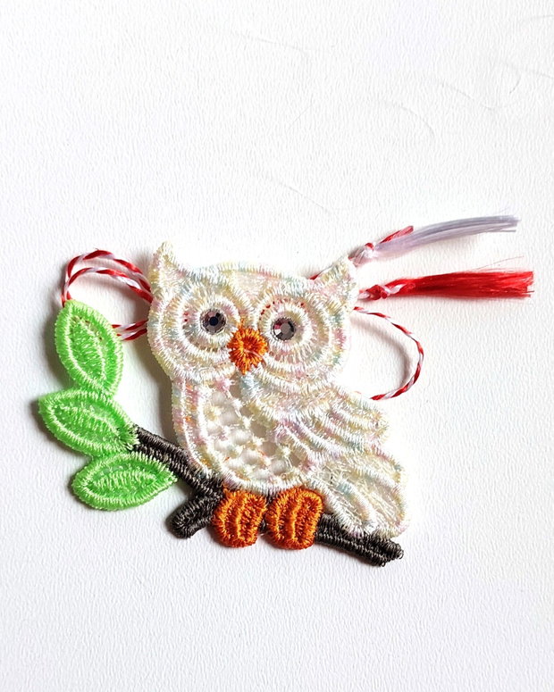 Martisor Bufnita Alb Degrade cu Cristale